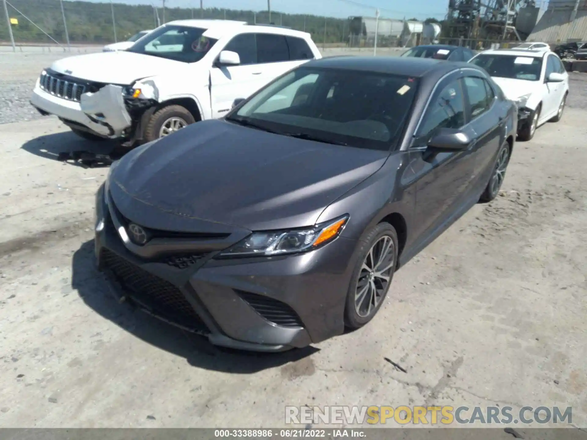 2 Photograph of a damaged car 4T1B11HK0KU746330 TOYOTA CAMRY 2019