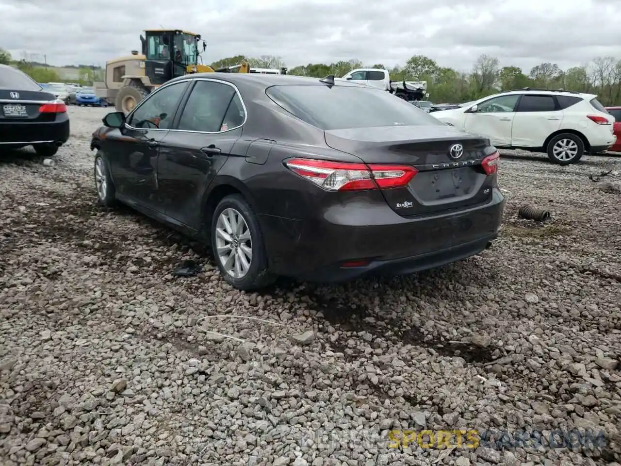 3 Photograph of a damaged car 4T1B11HK0KU748076 TOYOTA CAMRY 2019