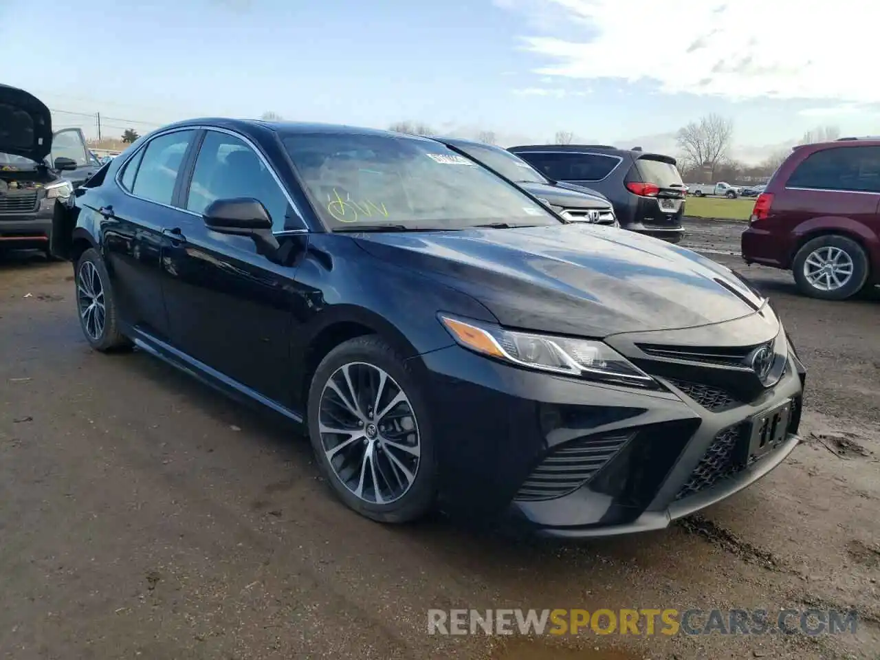 1 Photograph of a damaged car 4T1B11HK0KU750636 TOYOTA CAMRY 2019