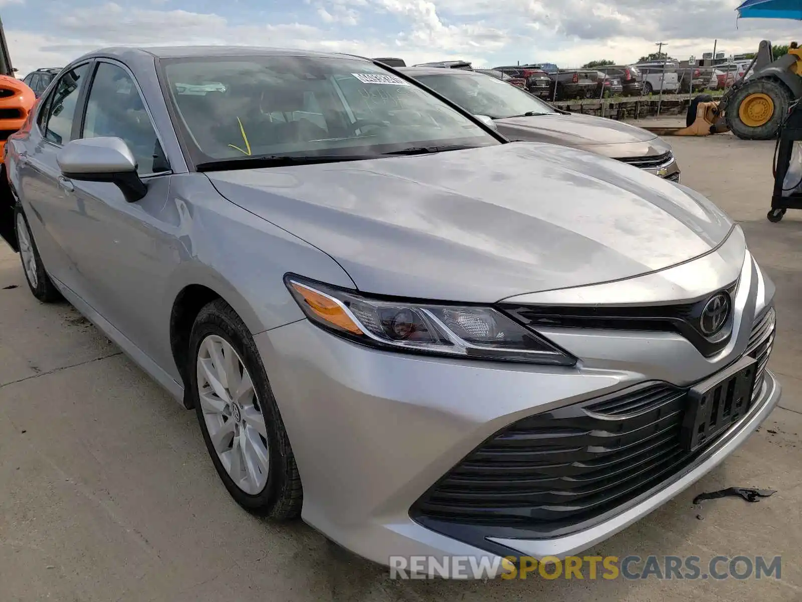 1 Photograph of a damaged car 4T1B11HK0KU753732 TOYOTA CAMRY 2019