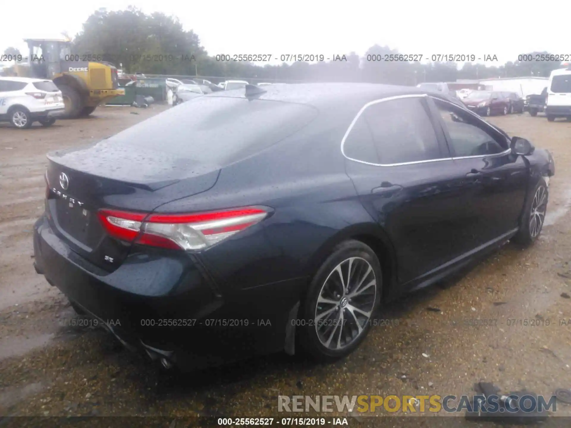 4 Фотография поврежденного автомобиля 4T1B11HK0KU754542 TOYOTA CAMRY 2019