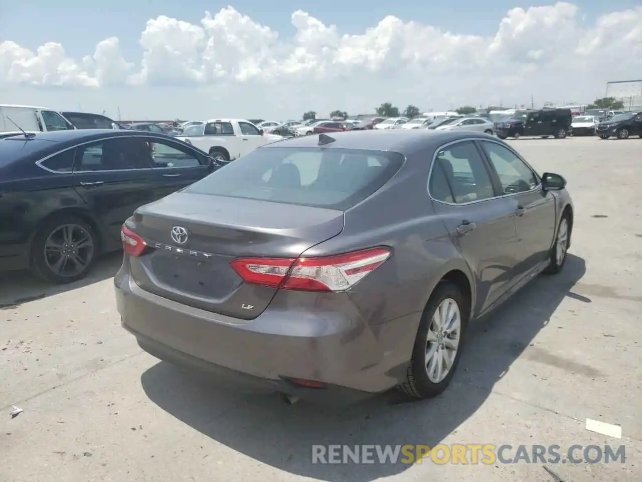 4 Photograph of a damaged car 4T1B11HK0KU755156 TOYOTA CAMRY 2019