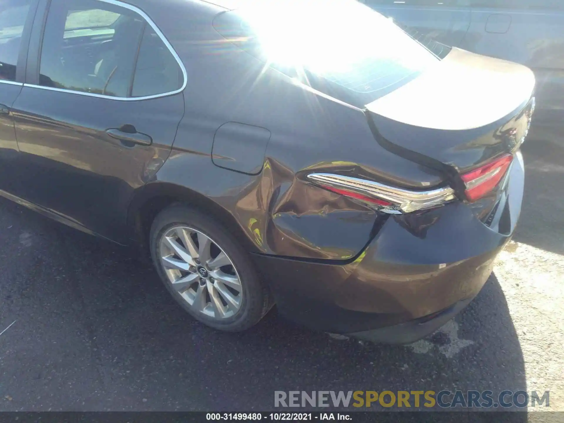 6 Photograph of a damaged car 4T1B11HK0KU755738 TOYOTA CAMRY 2019