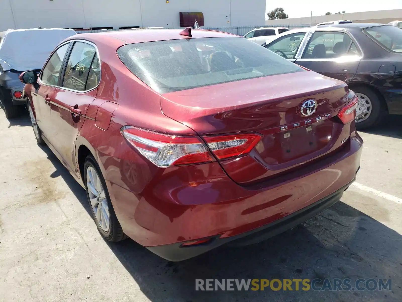 3 Photograph of a damaged car 4T1B11HK0KU755805 TOYOTA CAMRY 2019