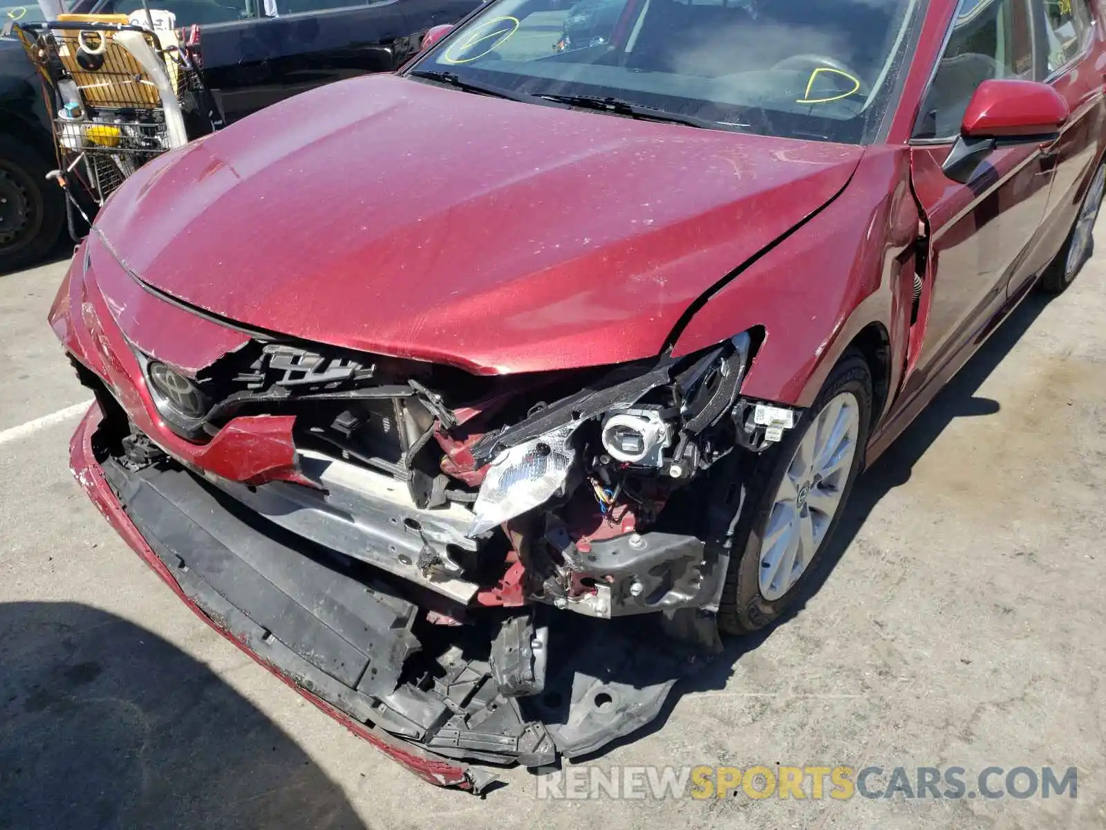 9 Photograph of a damaged car 4T1B11HK0KU755805 TOYOTA CAMRY 2019