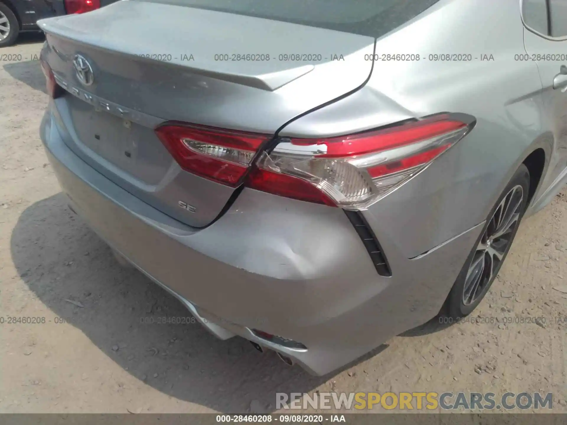 6 Photograph of a damaged car 4T1B11HK0KU757439 TOYOTA CAMRY 2019