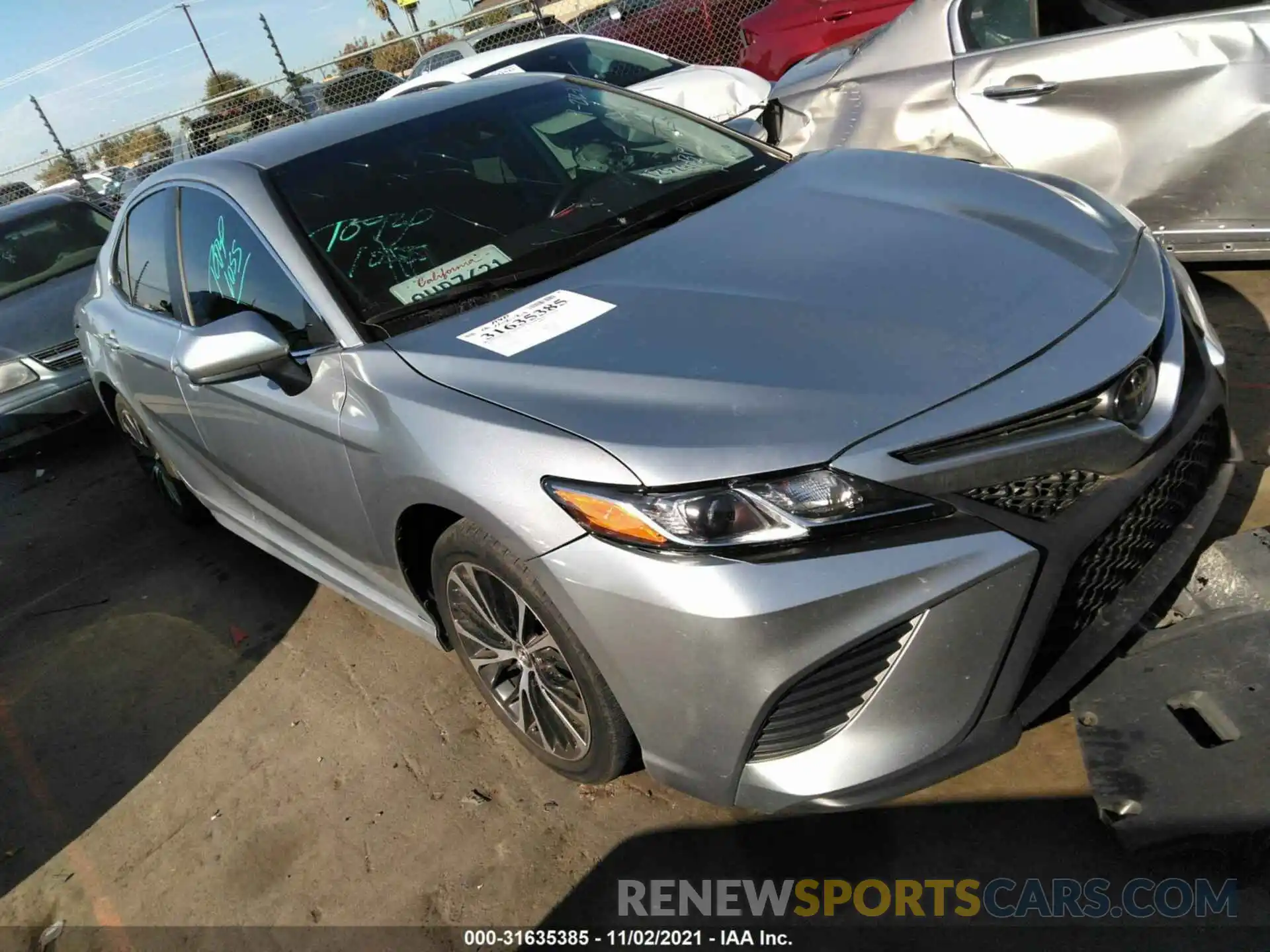 1 Photograph of a damaged car 4T1B11HK0KU757926 TOYOTA CAMRY 2019