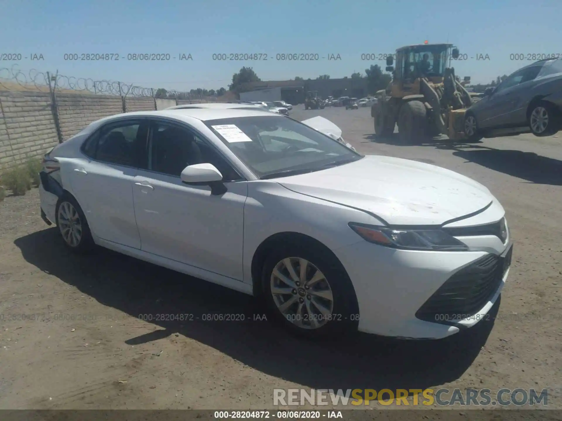 1 Photograph of a damaged car 4T1B11HK0KU757991 TOYOTA CAMRY 2019