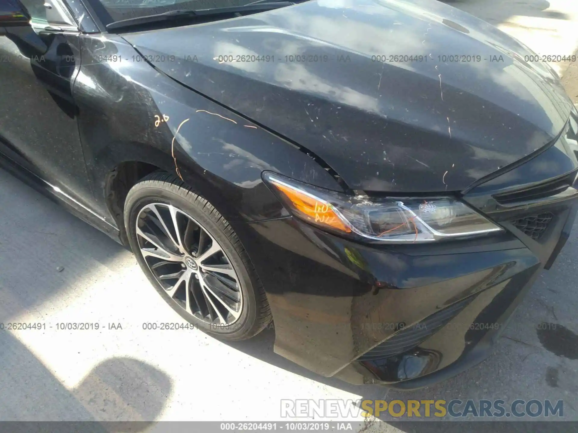 6 Photograph of a damaged car 4T1B11HK0KU758171 TOYOTA CAMRY 2019