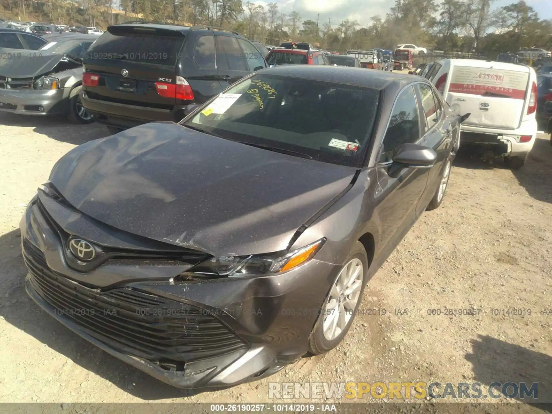 2 Photograph of a damaged car 4T1B11HK0KU758848 TOYOTA CAMRY 2019