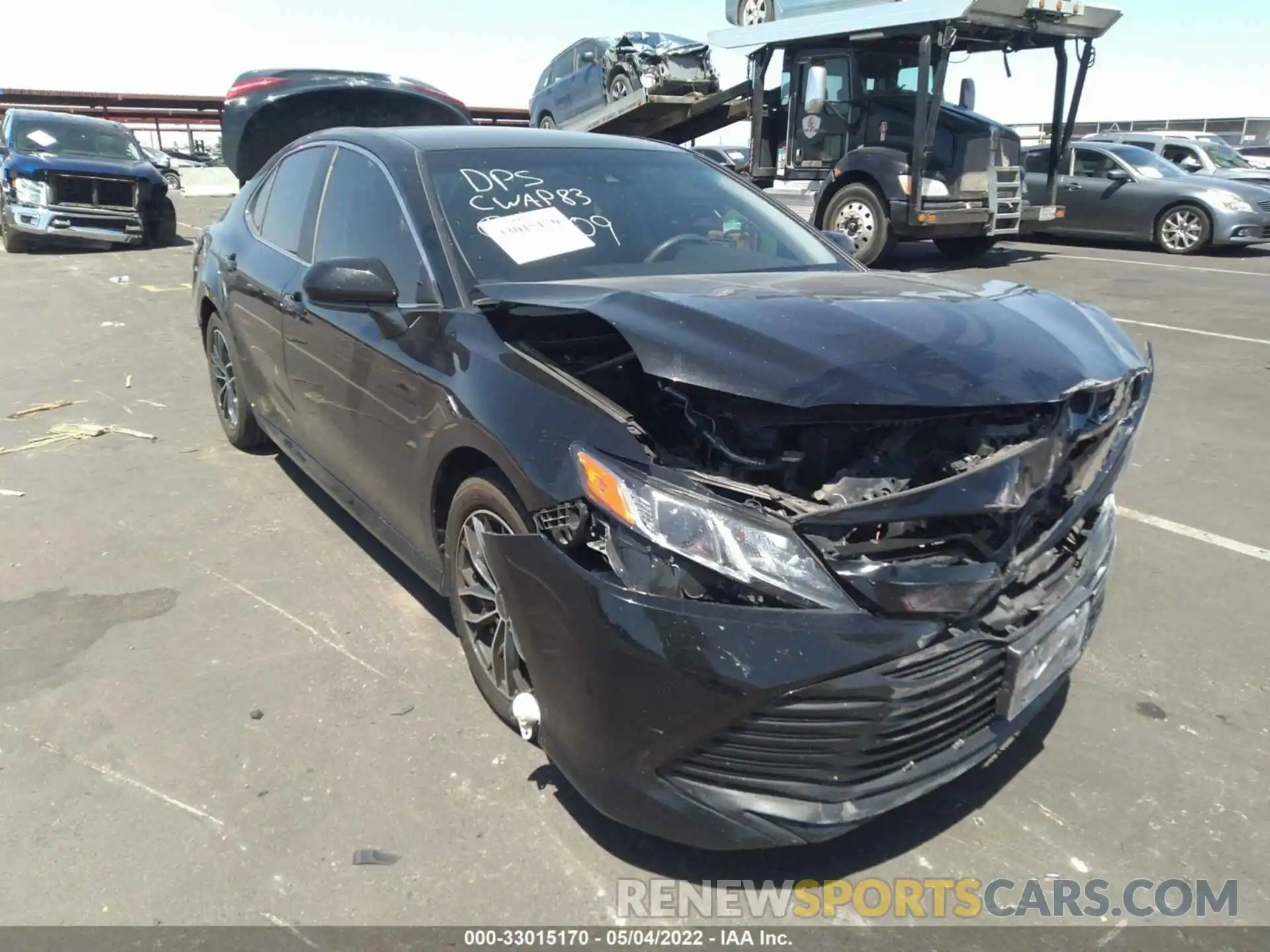 1 Photograph of a damaged car 4T1B11HK0KU759045 TOYOTA CAMRY 2019