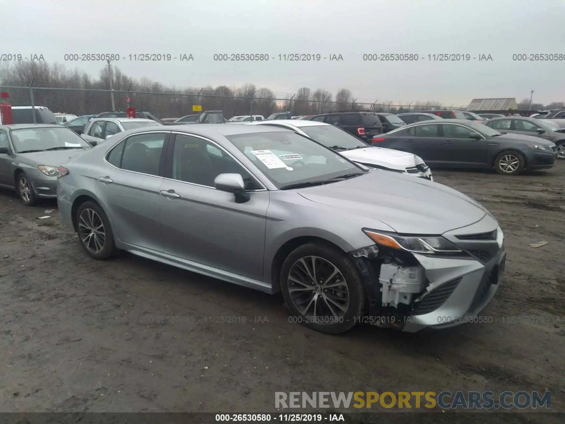 1 Photograph of a damaged car 4T1B11HK0KU759093 TOYOTA CAMRY 2019