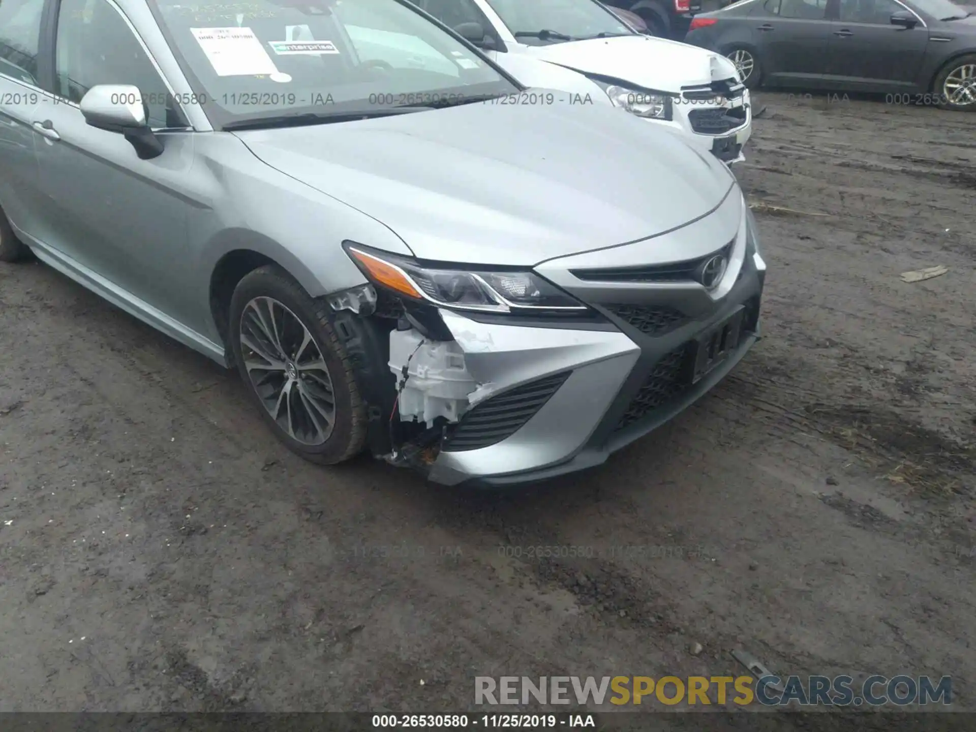 6 Photograph of a damaged car 4T1B11HK0KU759093 TOYOTA CAMRY 2019