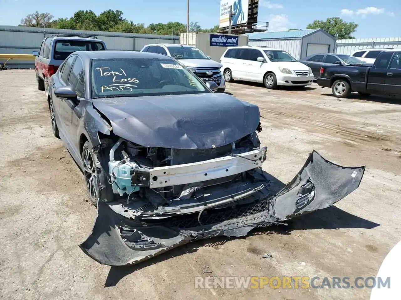 9 Photograph of a damaged car 4T1B11HK0KU760793 TOYOTA CAMRY 2019