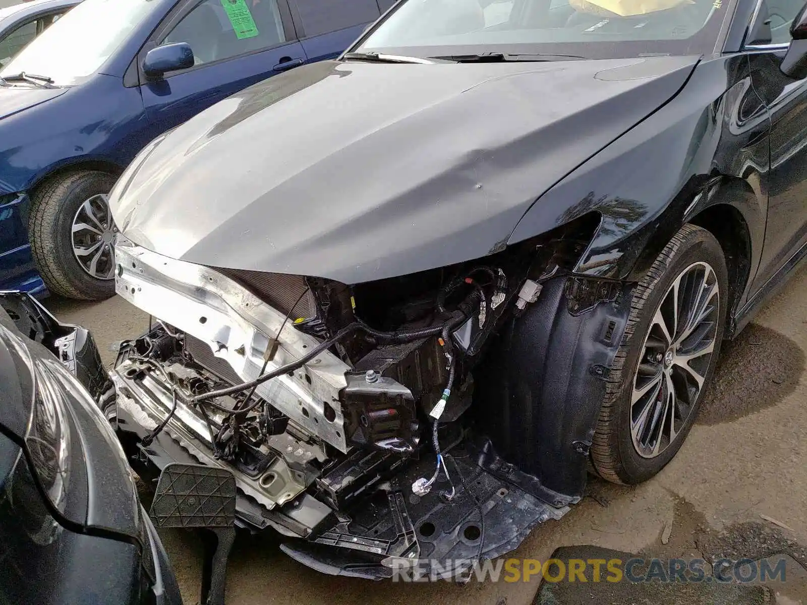 9 Photograph of a damaged car 4T1B11HK0KU761460 TOYOTA CAMRY 2019