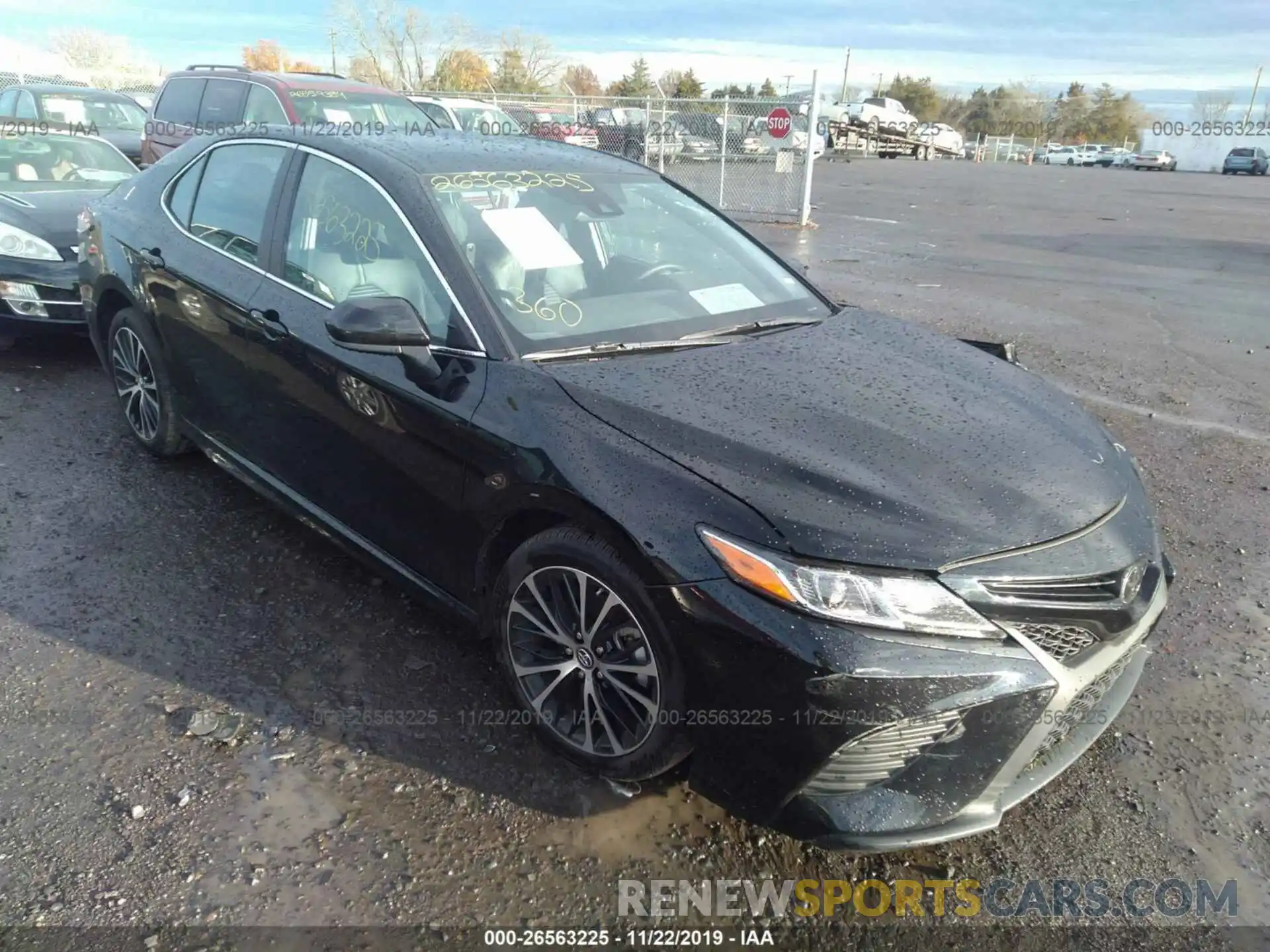 1 Photograph of a damaged car 4T1B11HK0KU764102 TOYOTA CAMRY 2019