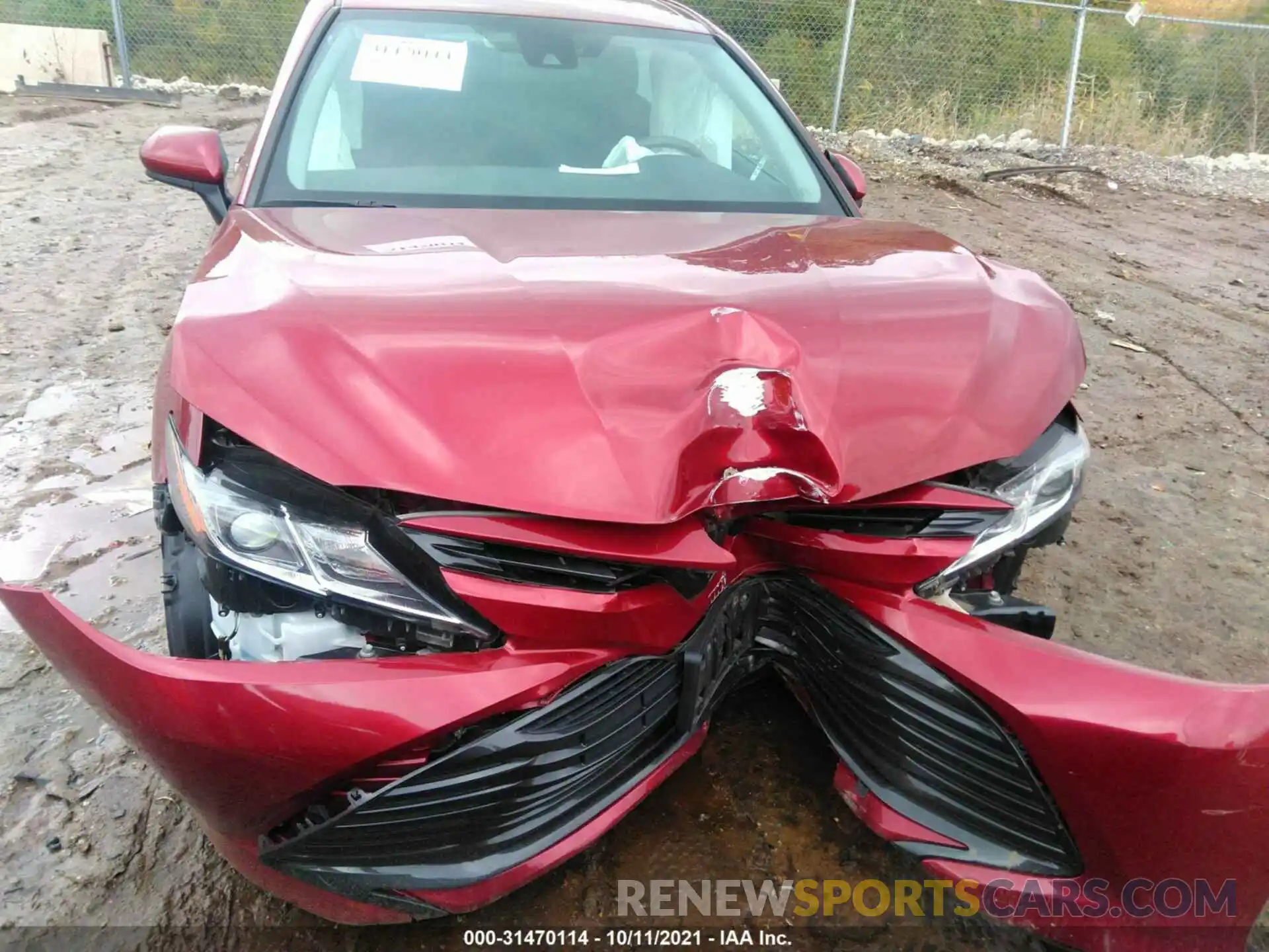 6 Photograph of a damaged car 4T1B11HK0KU764813 TOYOTA CAMRY 2019