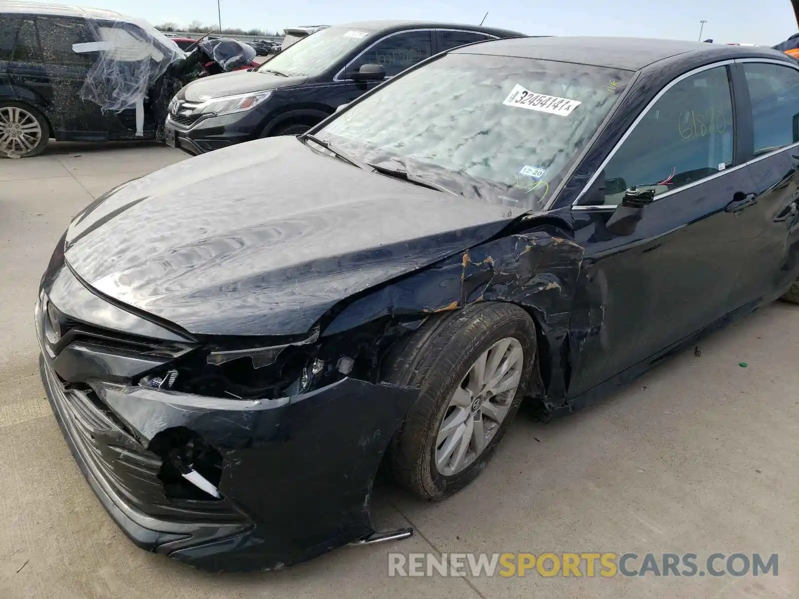 9 Photograph of a damaged car 4T1B11HK0KU765427 TOYOTA CAMRY 2019