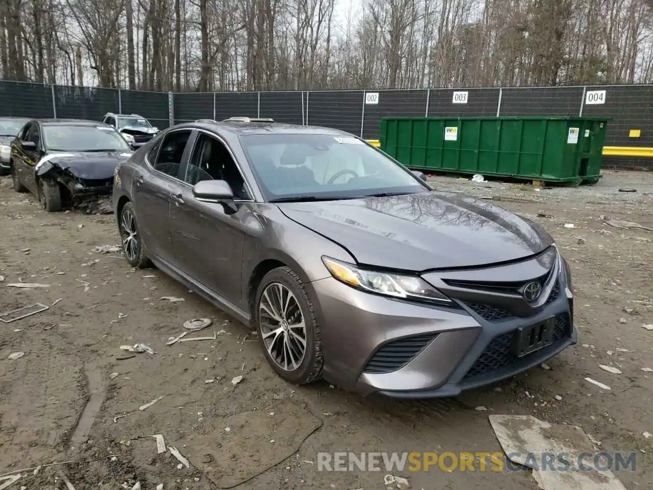 1 Photograph of a damaged car 4T1B11HK0KU767615 TOYOTA CAMRY 2019