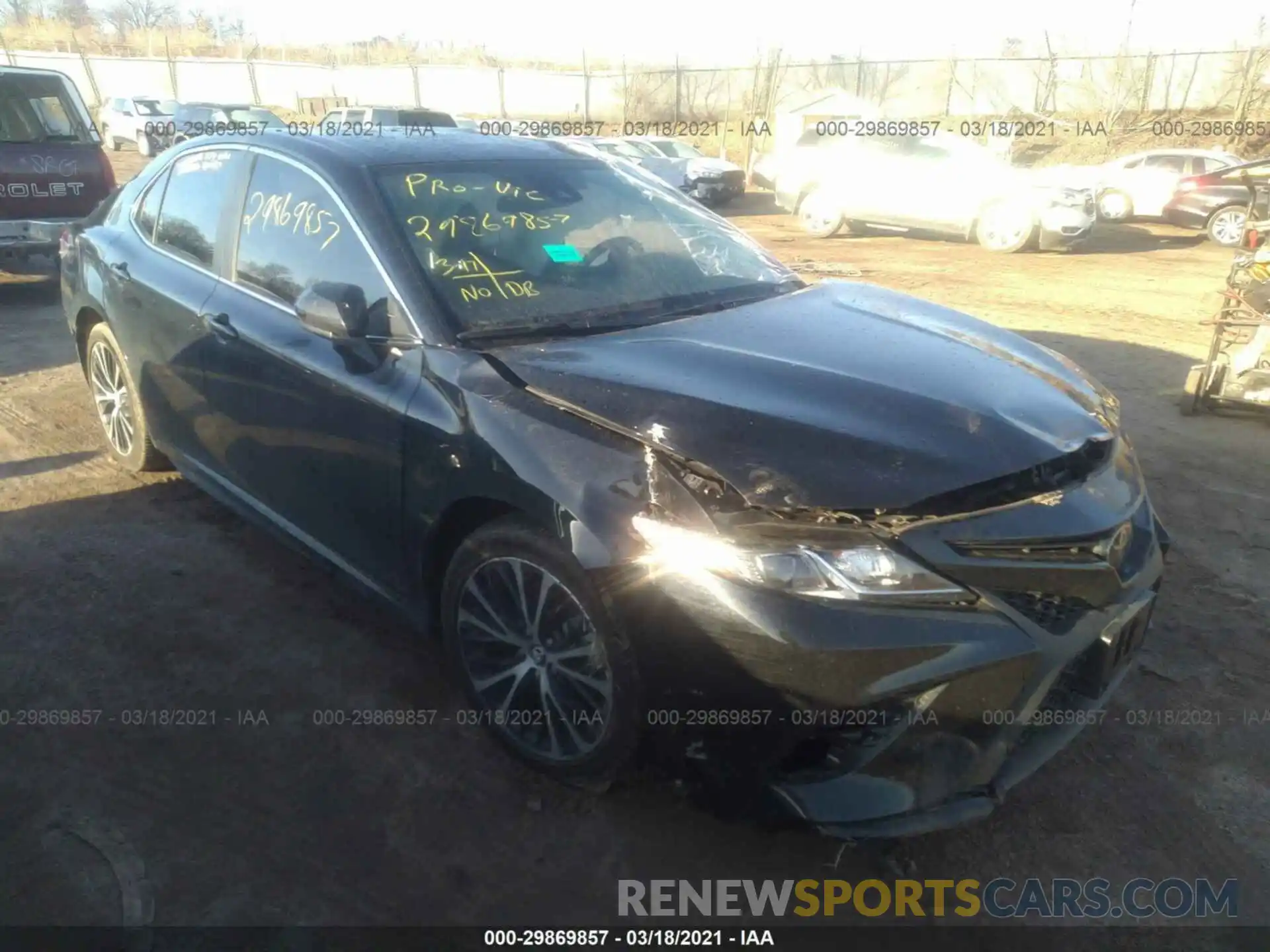 1 Photograph of a damaged car 4T1B11HK0KU770093 TOYOTA CAMRY 2019