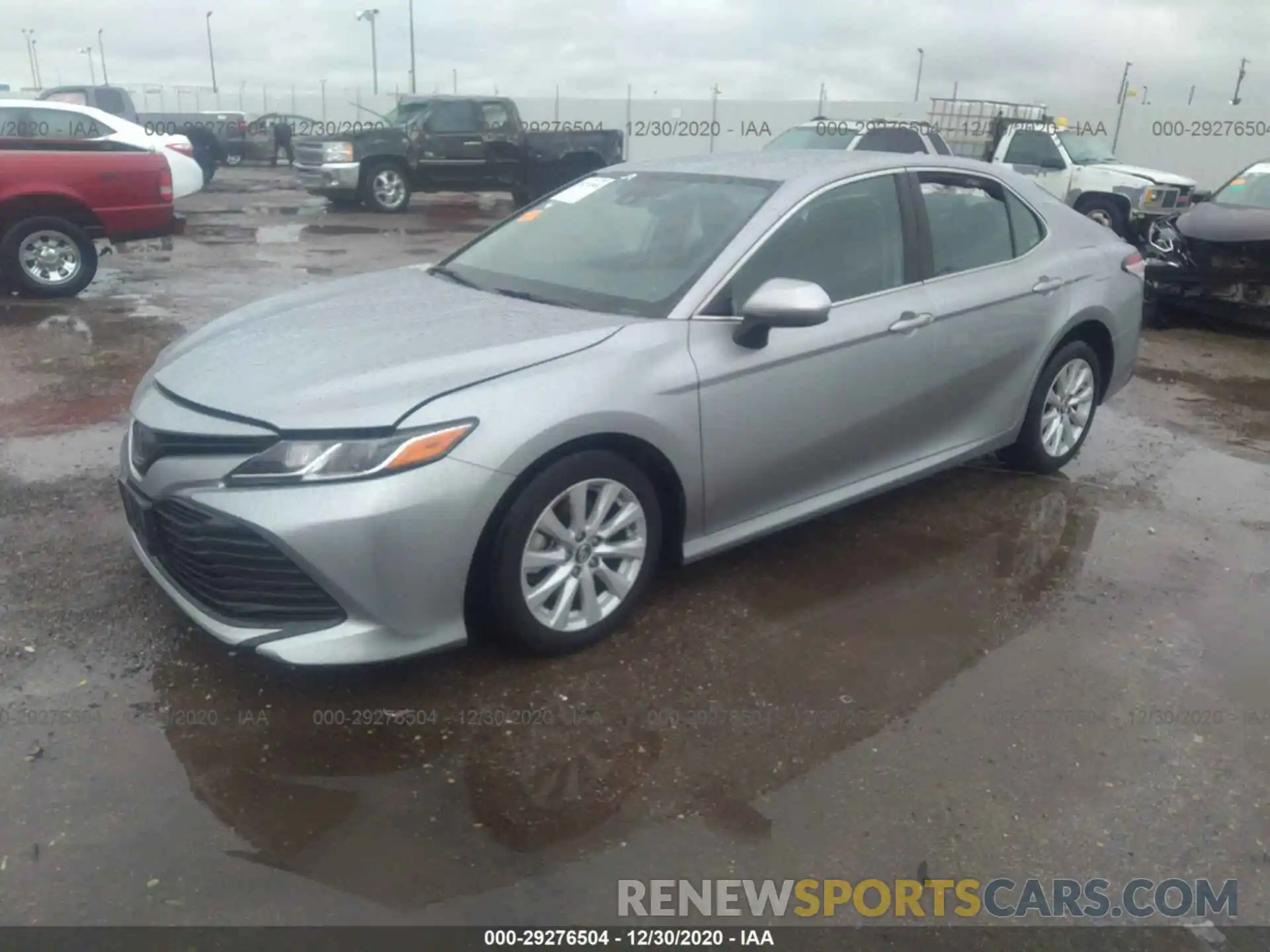 2 Photograph of a damaged car 4T1B11HK0KU770644 TOYOTA CAMRY 2019