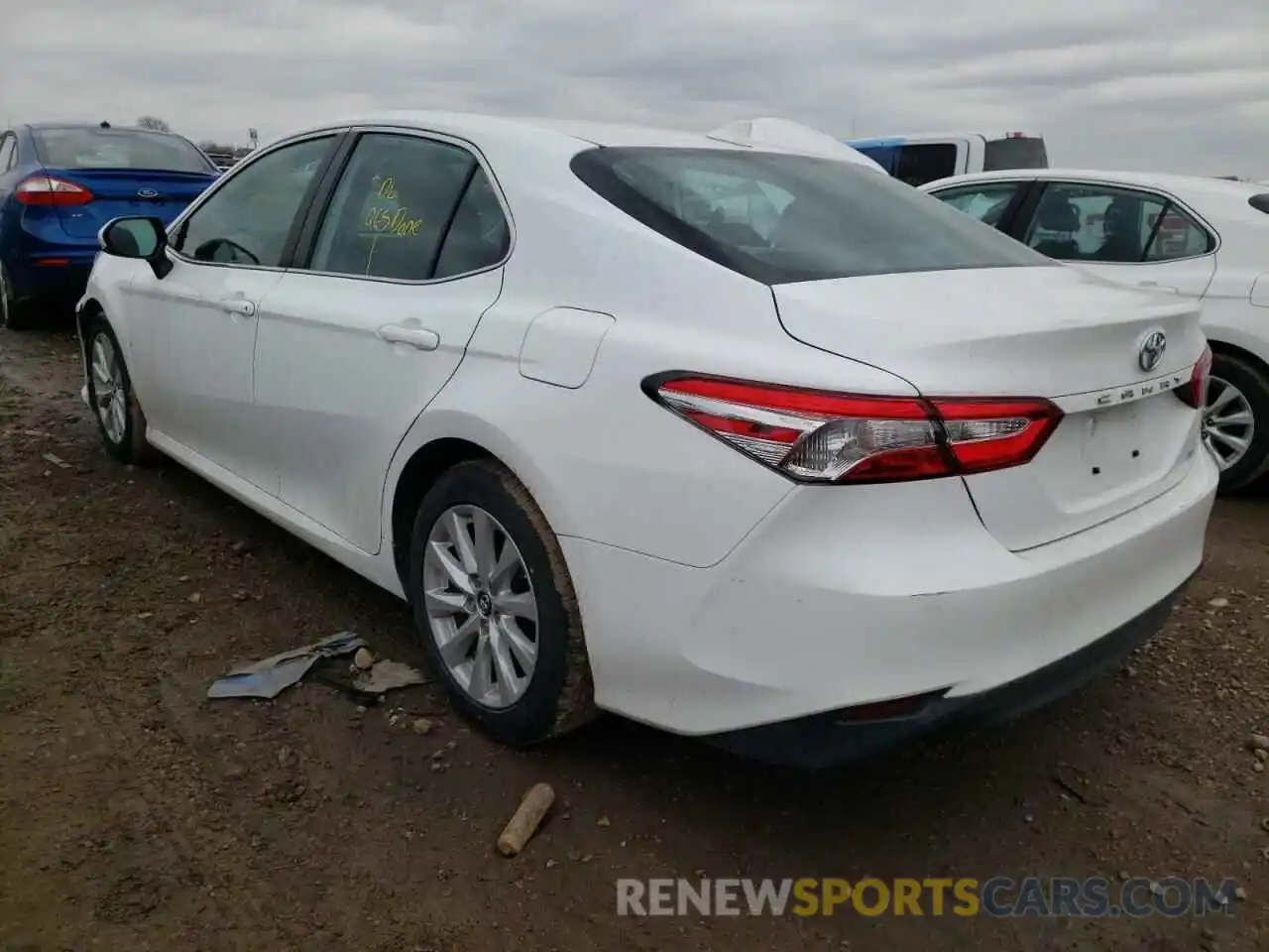 3 Photograph of a damaged car 4T1B11HK0KU770675 TOYOTA CAMRY 2019