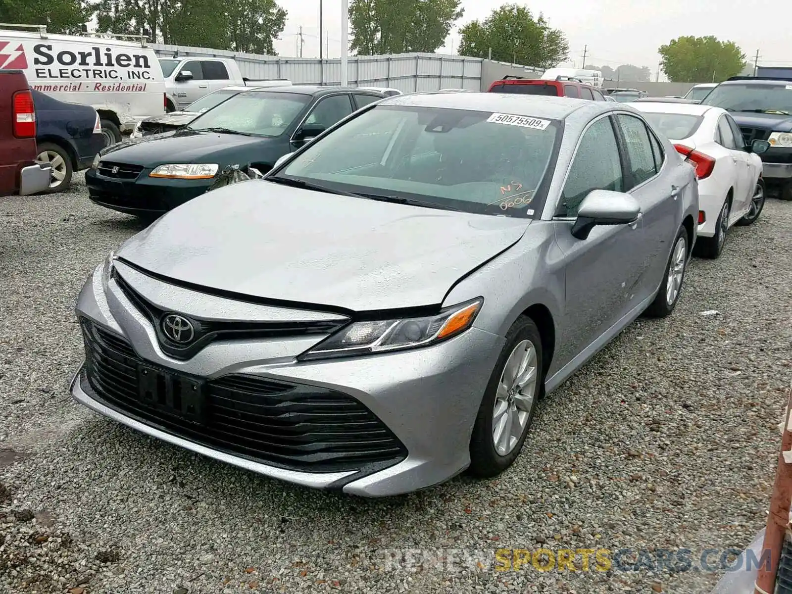 2 Photograph of a damaged car 4T1B11HK0KU770806 TOYOTA CAMRY 2019