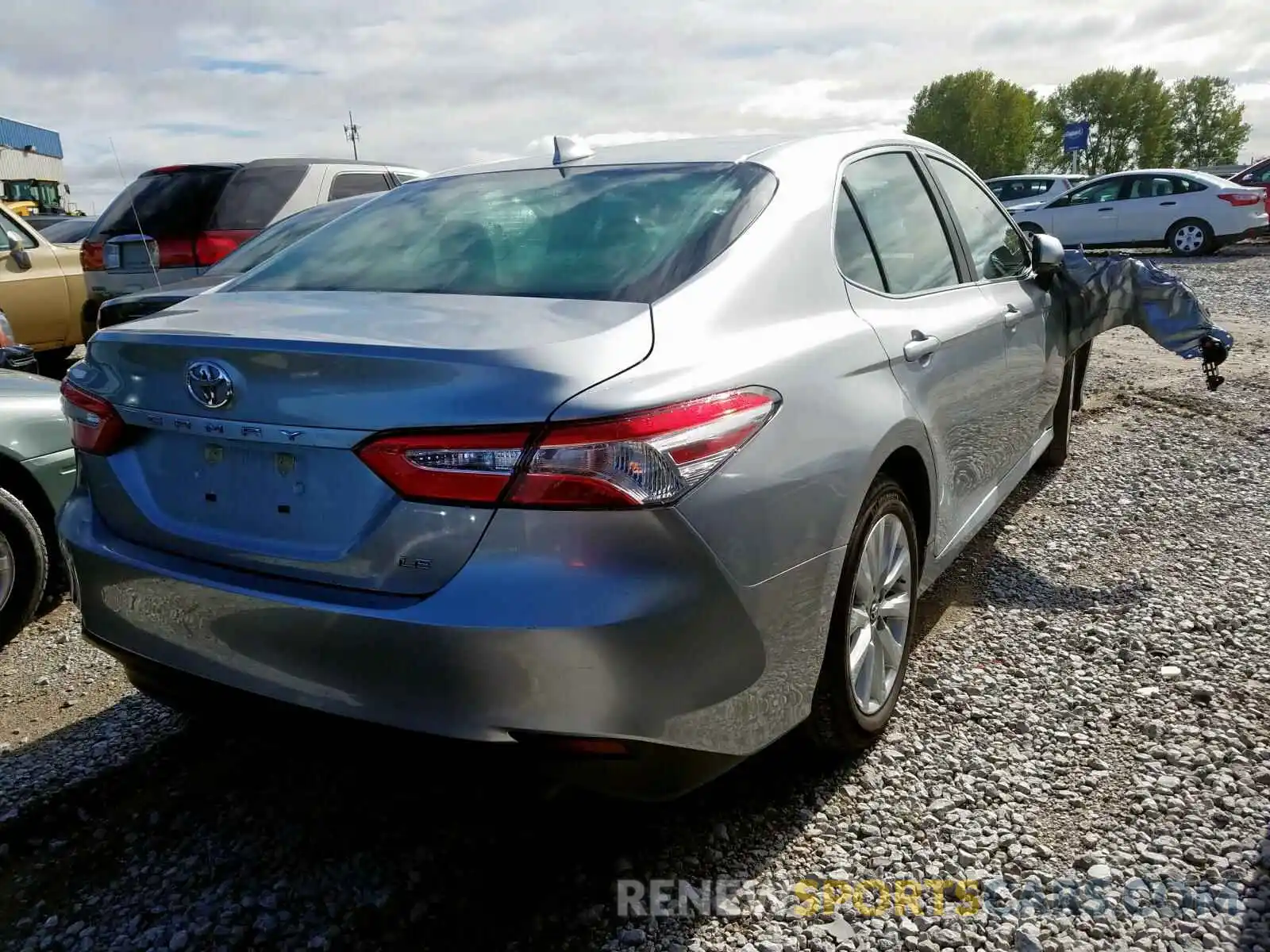 4 Photograph of a damaged car 4T1B11HK0KU770806 TOYOTA CAMRY 2019