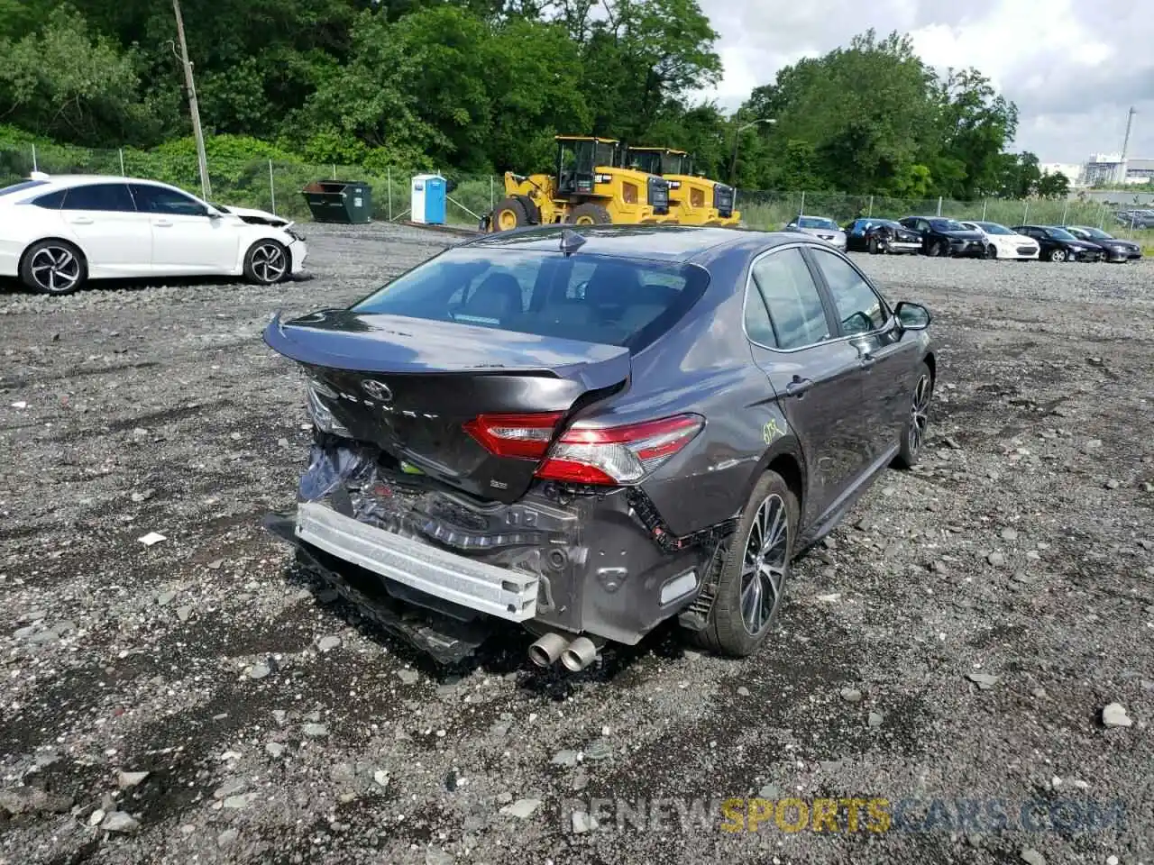 4 Photograph of a damaged car 4T1B11HK0KU771759 TOYOTA CAMRY 2019