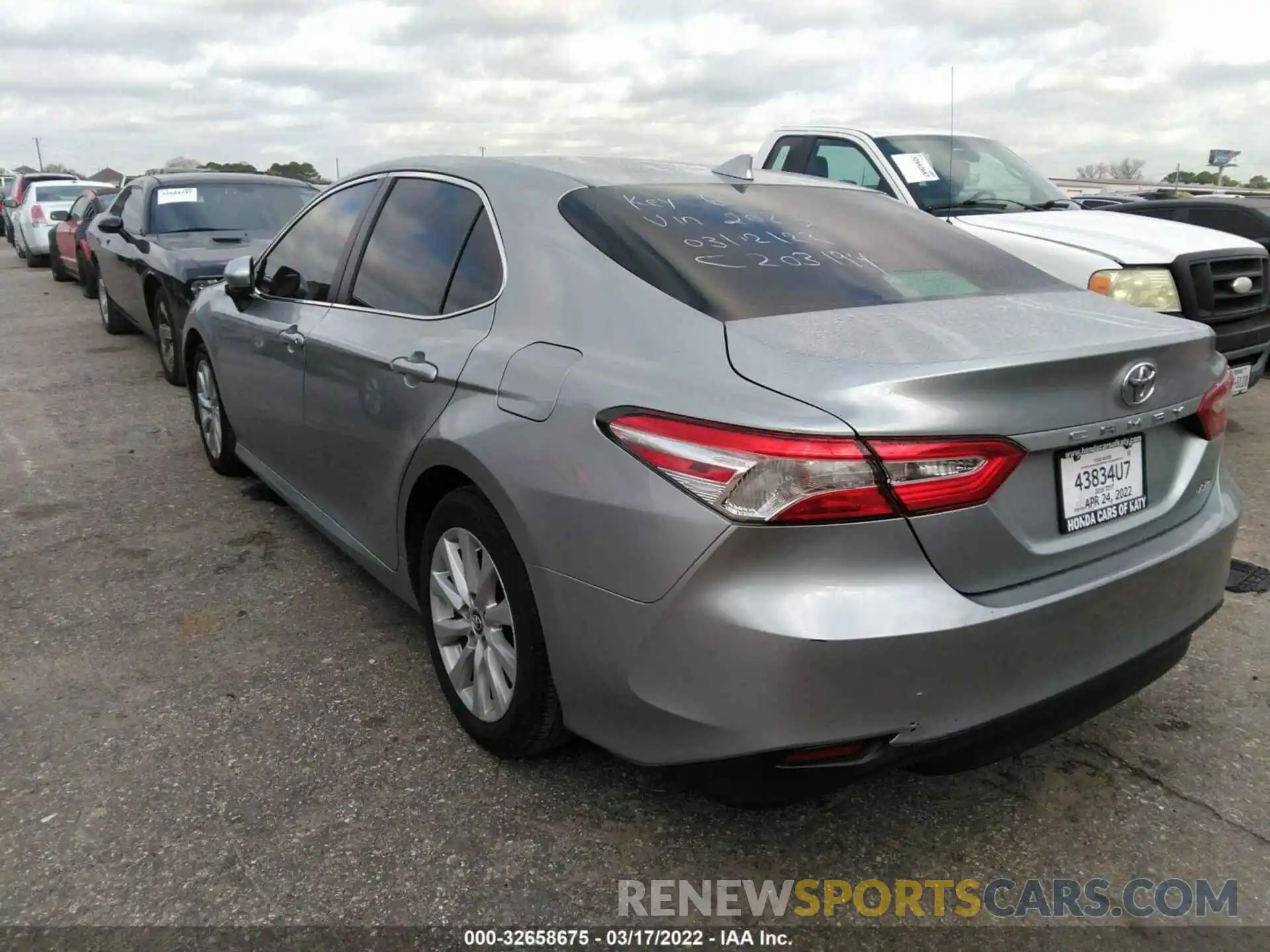 3 Photograph of a damaged car 4T1B11HK0KU772023 TOYOTA CAMRY 2019