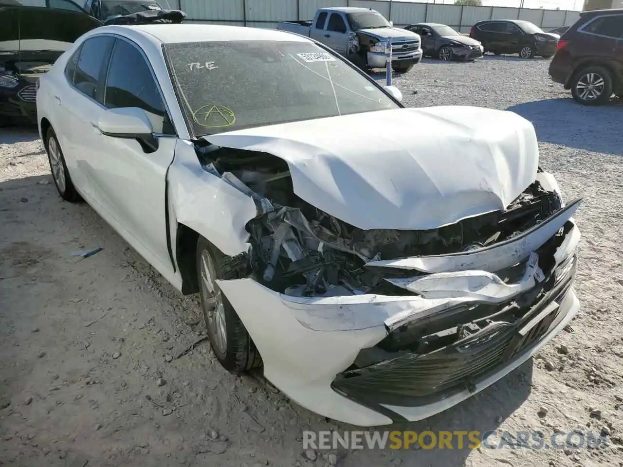 1 Photograph of a damaged car 4T1B11HK0KU773186 TOYOTA CAMRY 2019