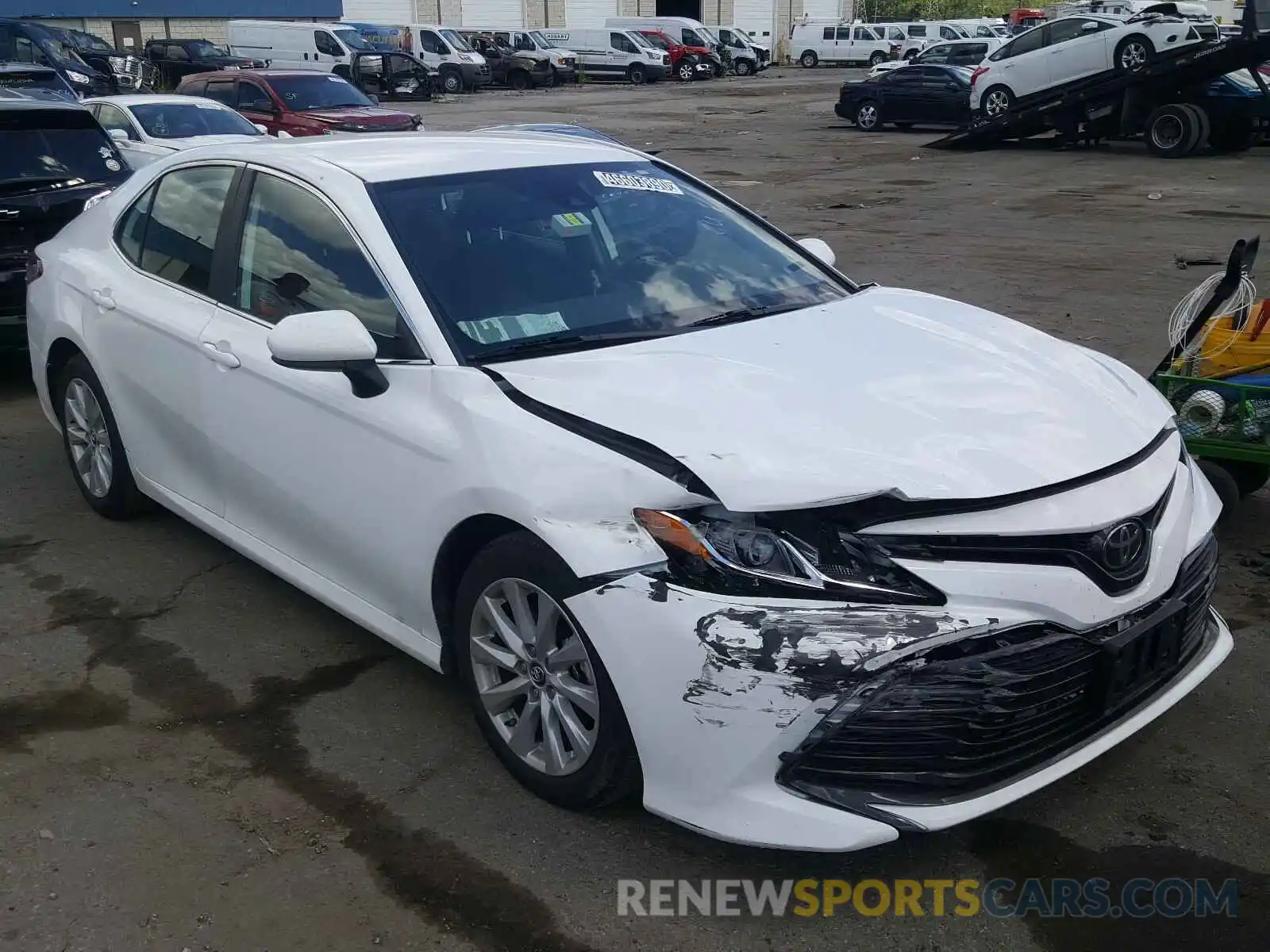 1 Photograph of a damaged car 4T1B11HK0KU774192 TOYOTA CAMRY 2019