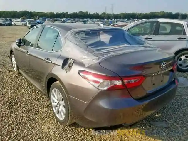 3 Photograph of a damaged car 4T1B11HK0KU775231 TOYOTA CAMRY 2019