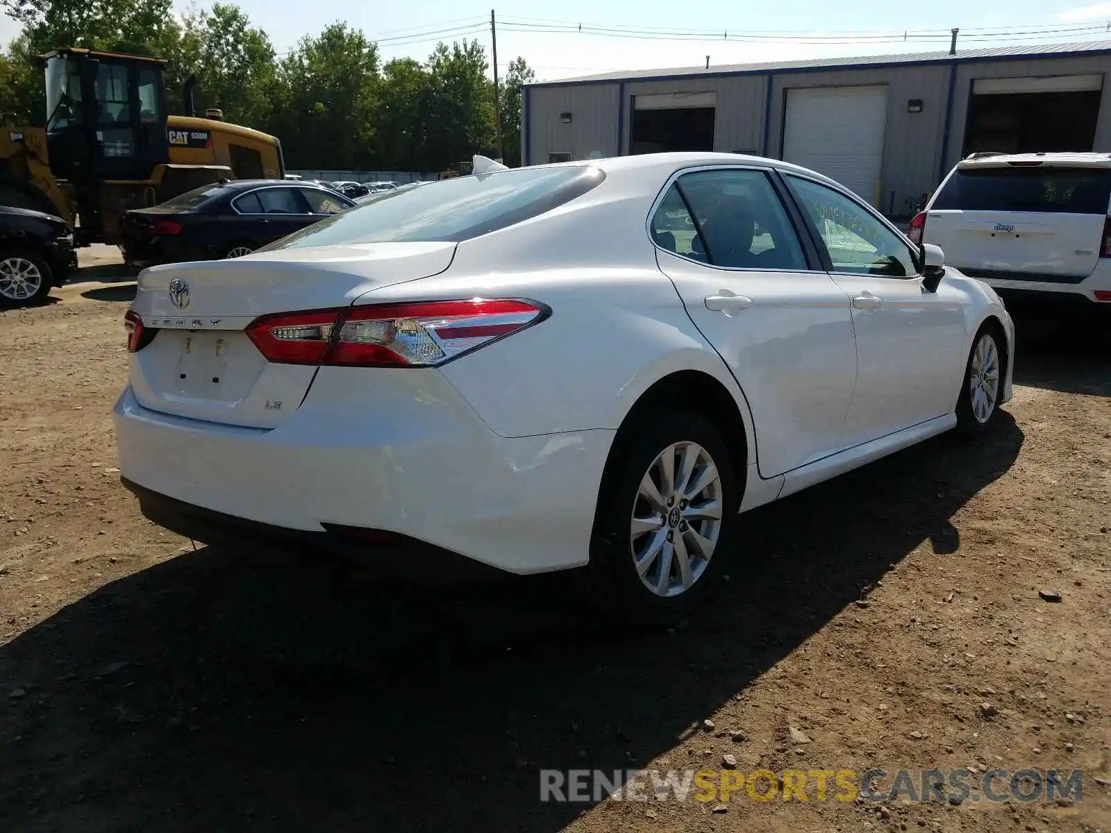 4 Photograph of a damaged car 4T1B11HK0KU775990 TOYOTA CAMRY 2019