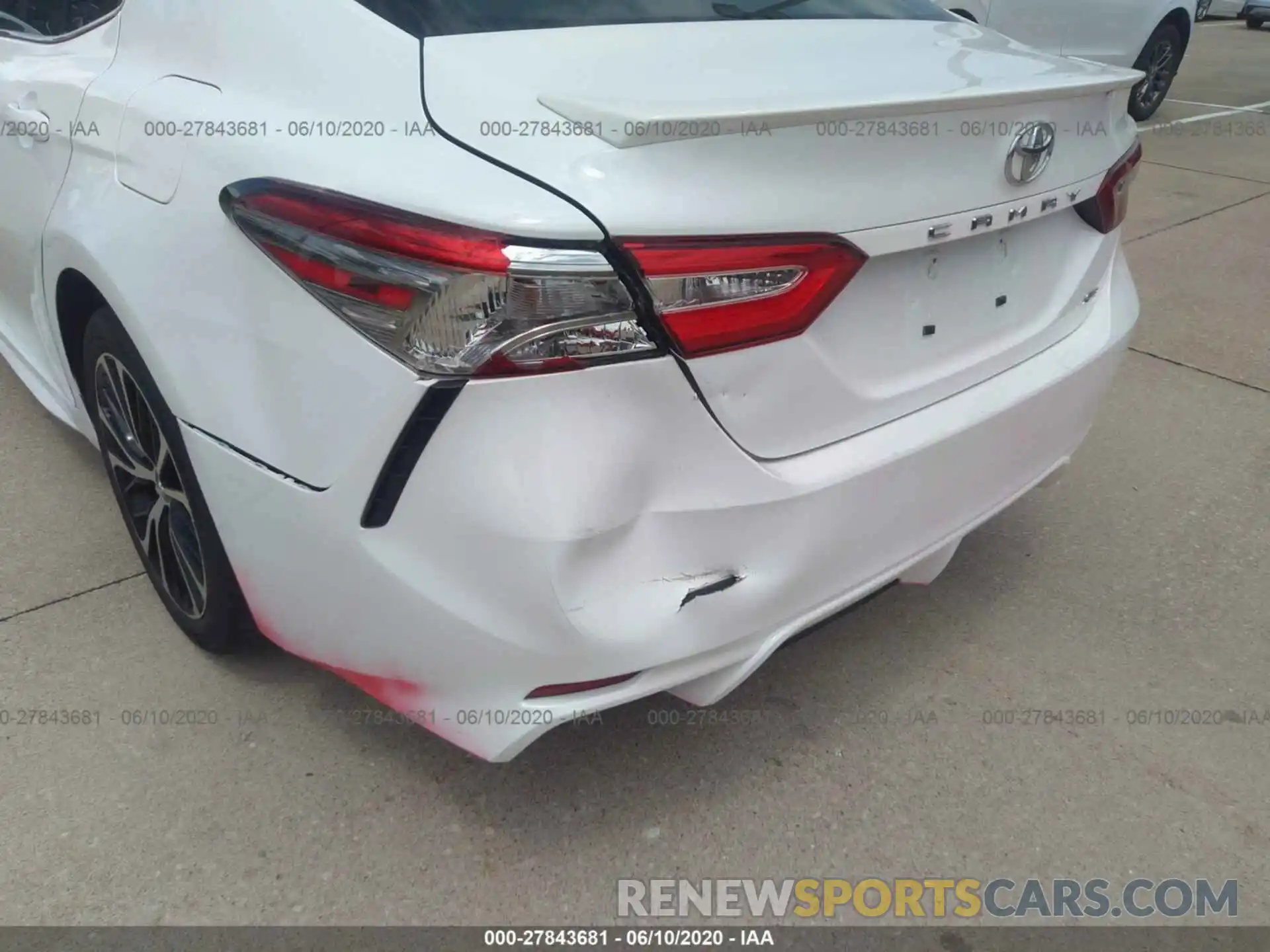 6 Photograph of a damaged car 4T1B11HK0KU776217 TOYOTA CAMRY 2019