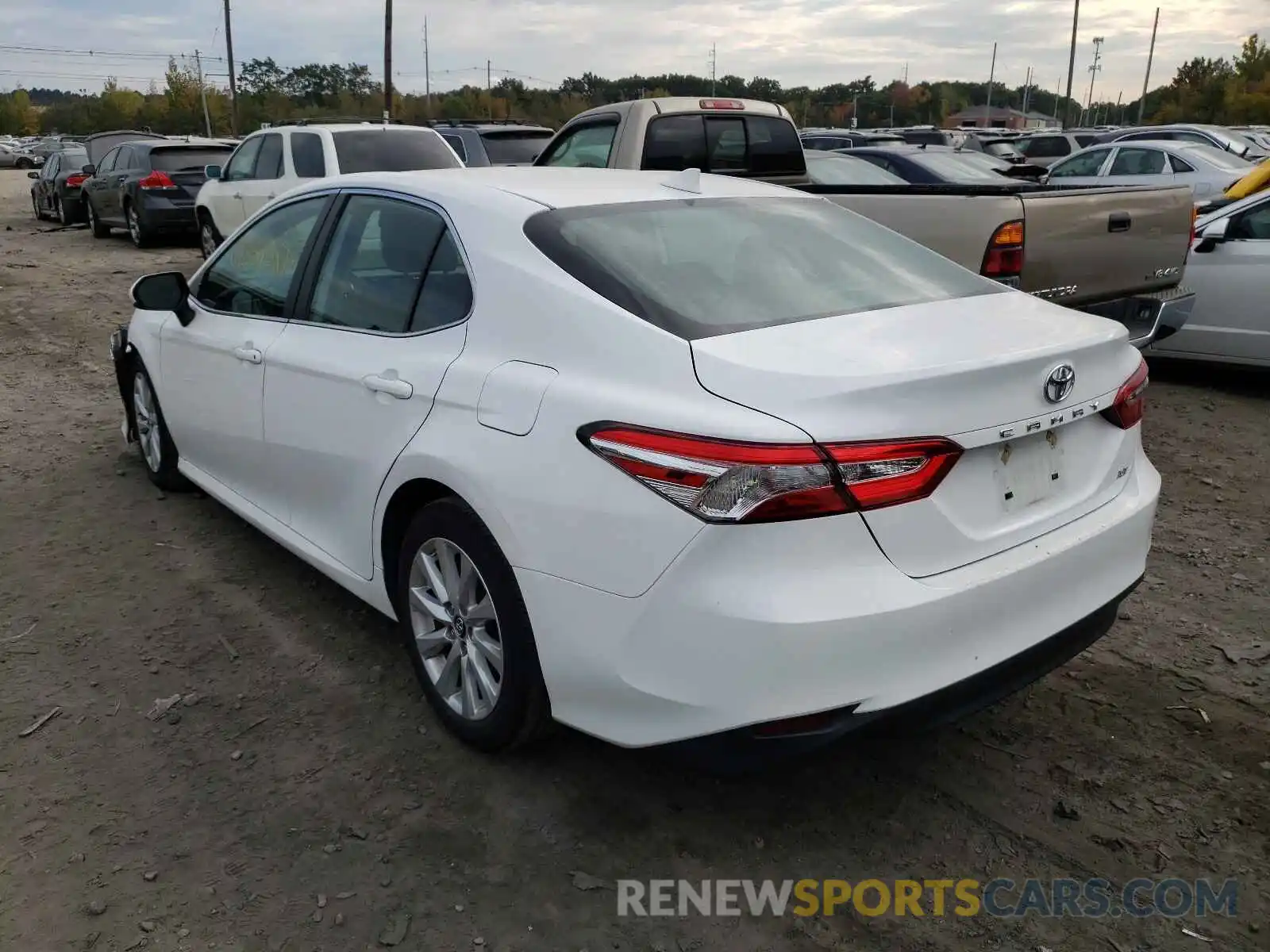 3 Photograph of a damaged car 4T1B11HK0KU776279 TOYOTA CAMRY 2019