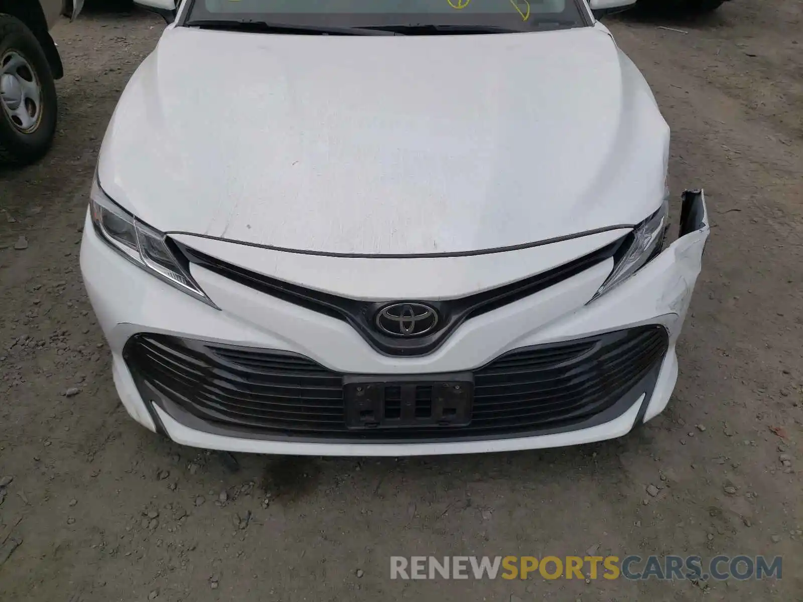 9 Photograph of a damaged car 4T1B11HK0KU776279 TOYOTA CAMRY 2019