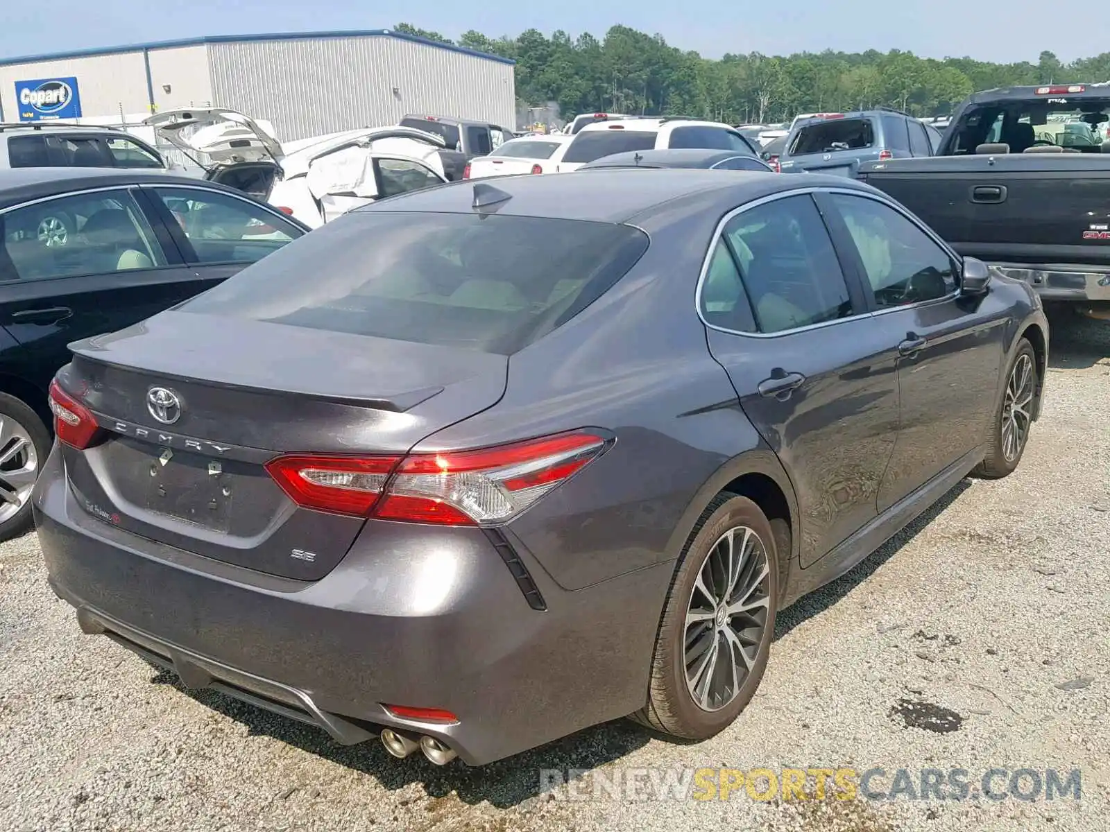 4 Photograph of a damaged car 4T1B11HK0KU776377 TOYOTA CAMRY 2019