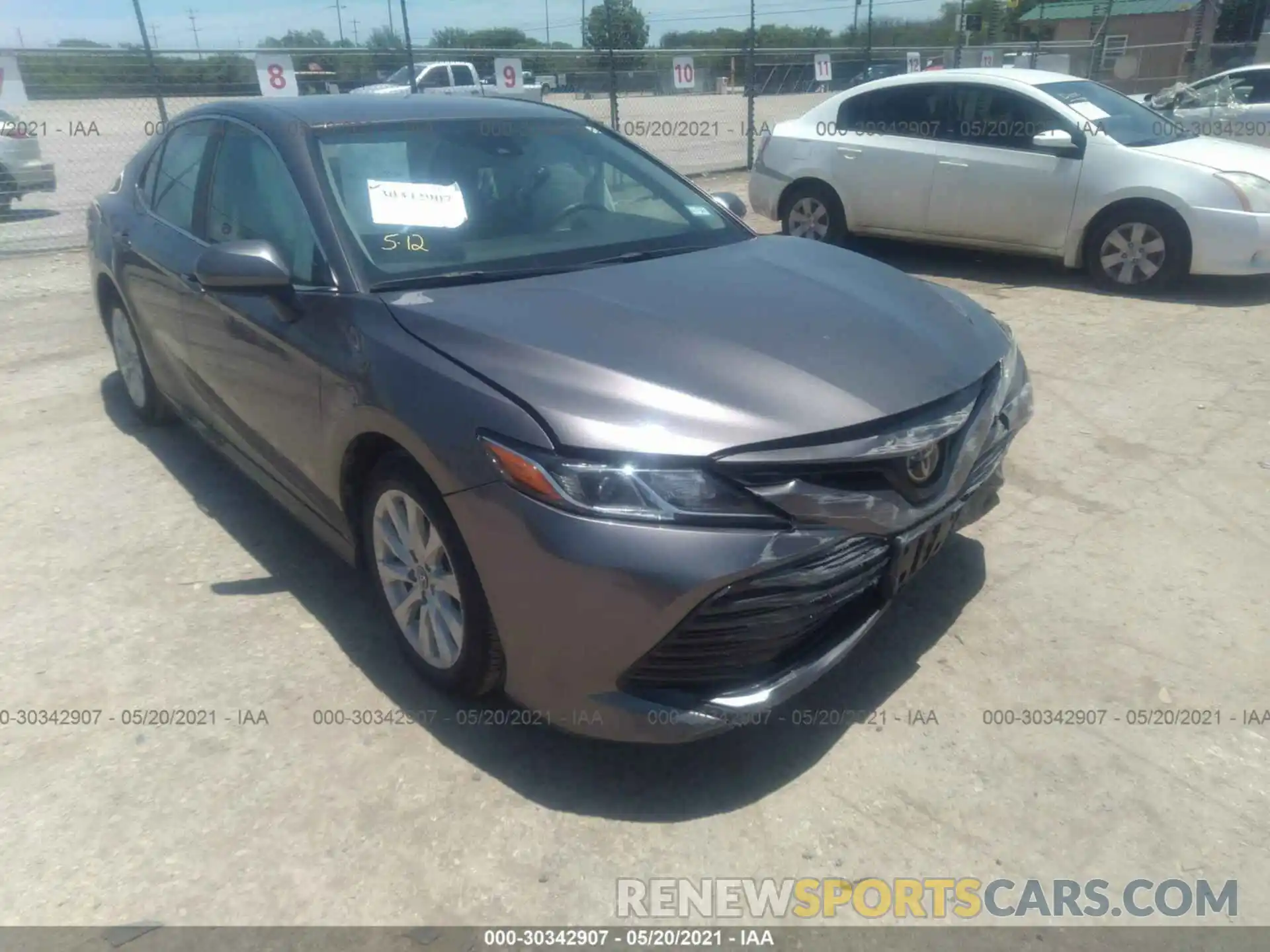 1 Photograph of a damaged car 4T1B11HK0KU778257 TOYOTA CAMRY 2019