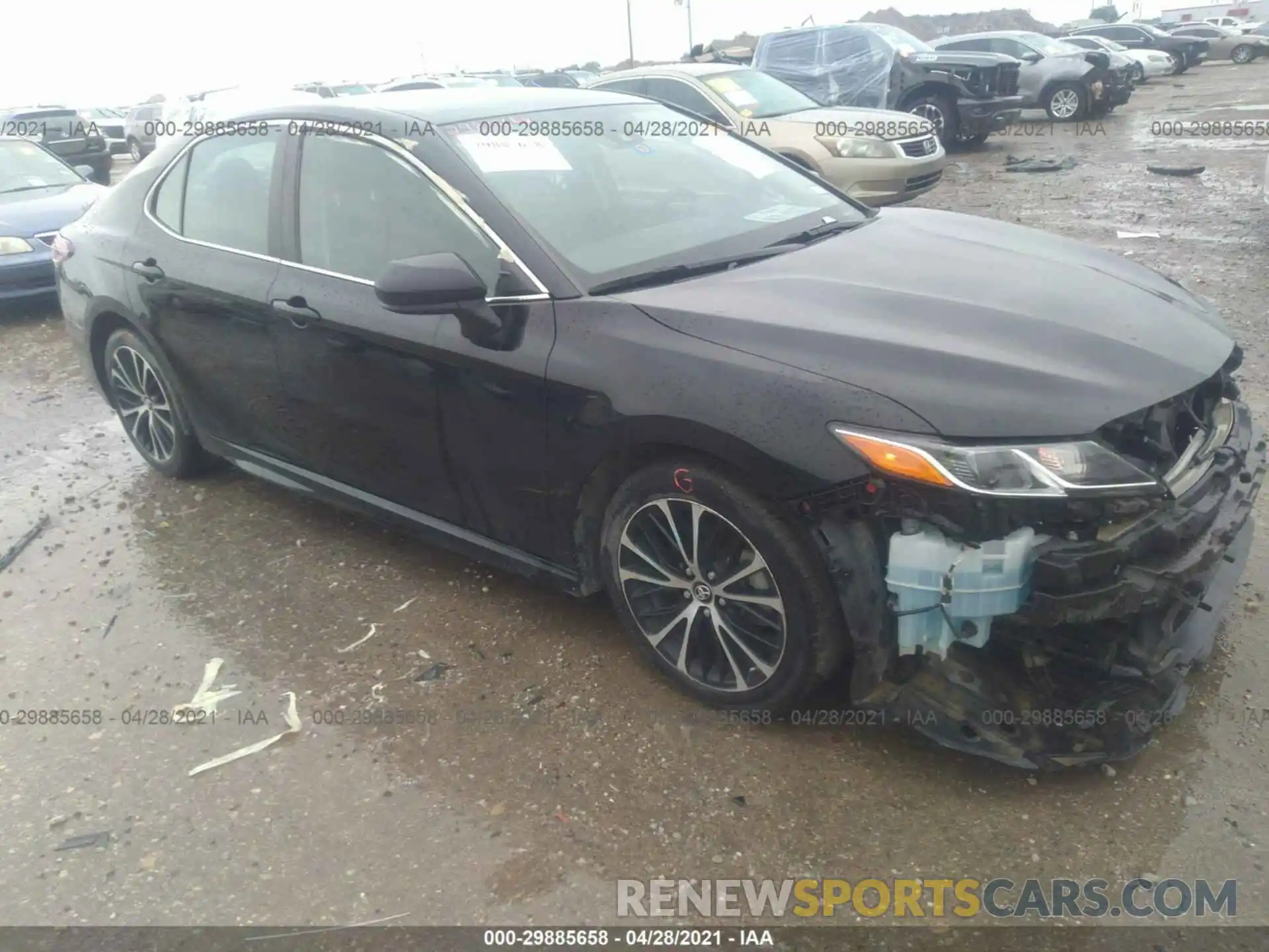 1 Photograph of a damaged car 4T1B11HK0KU779005 TOYOTA CAMRY 2019