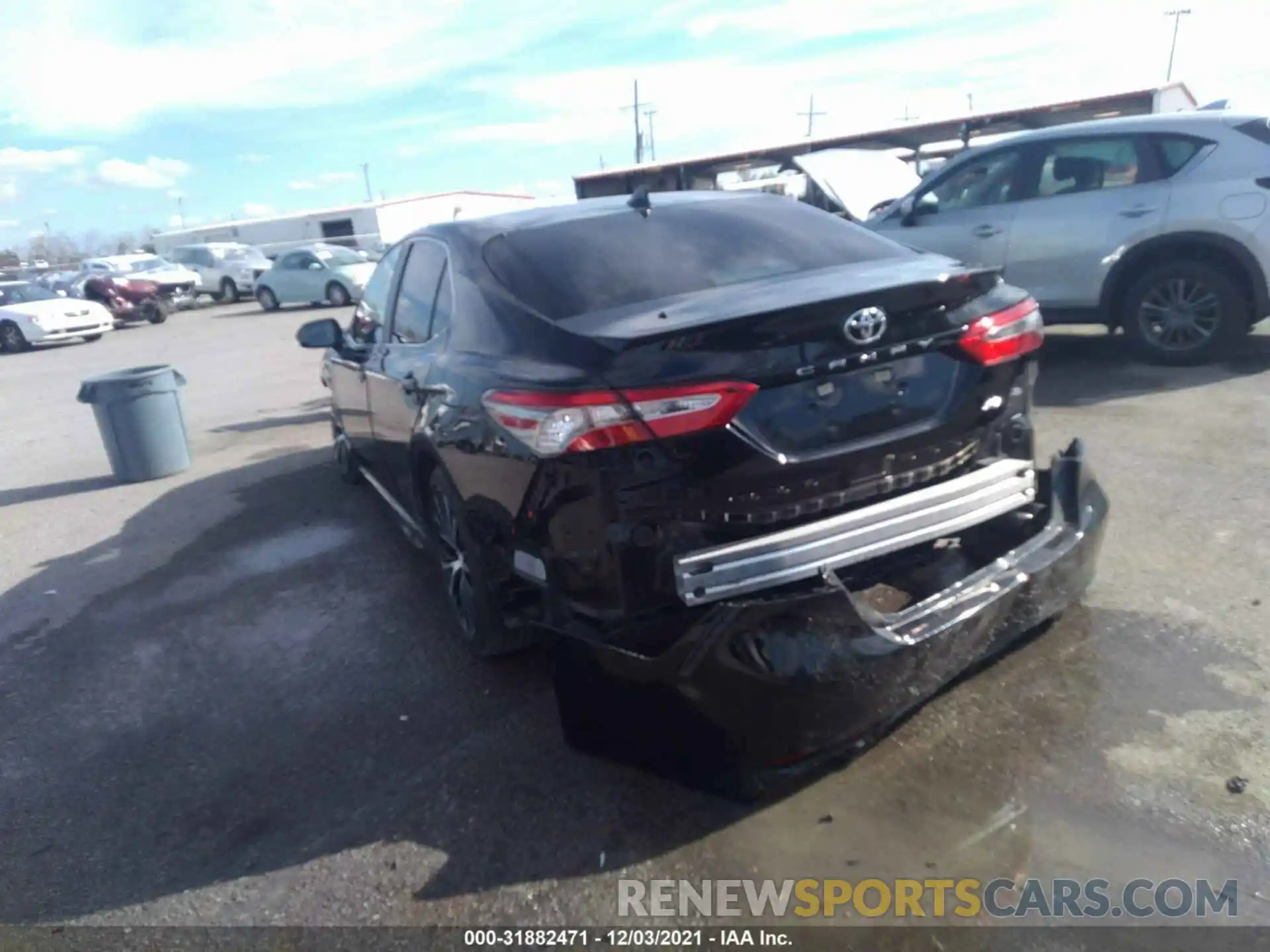 3 Photograph of a damaged car 4T1B11HK0KU779571 TOYOTA CAMRY 2019