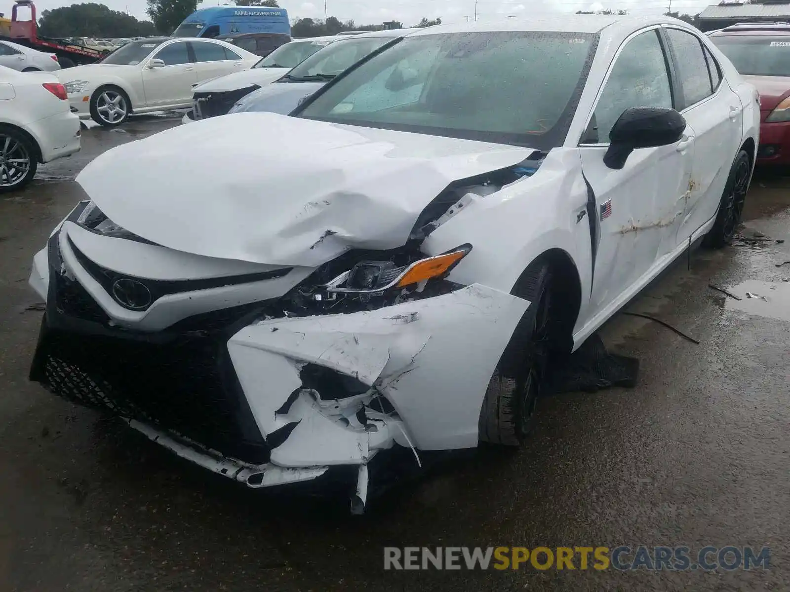 2 Photograph of a damaged car 4T1B11HK0KU780963 TOYOTA CAMRY 2019