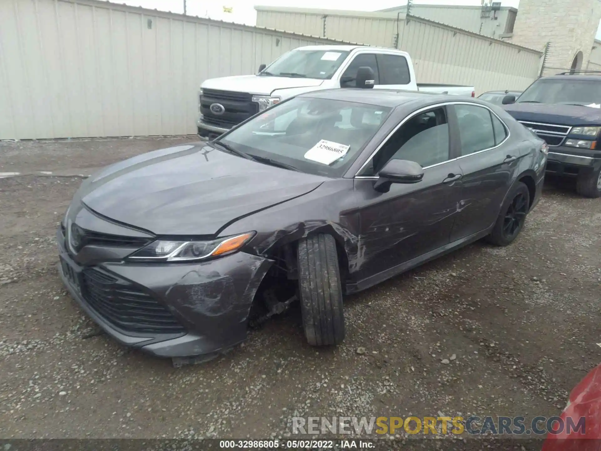 2 Photograph of a damaged car 4T1B11HK0KU781658 TOYOTA CAMRY 2019