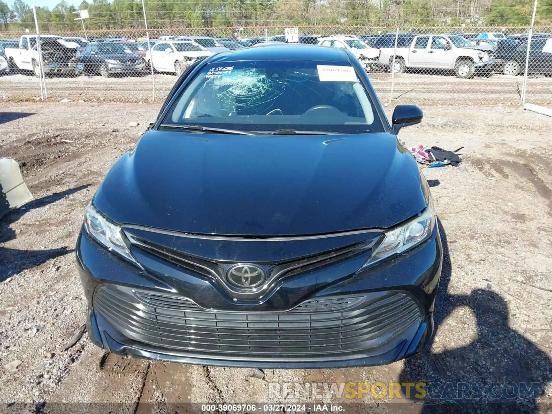 12 Photograph of a damaged car 4T1B11HK0KU785614 TOYOTA CAMRY 2019