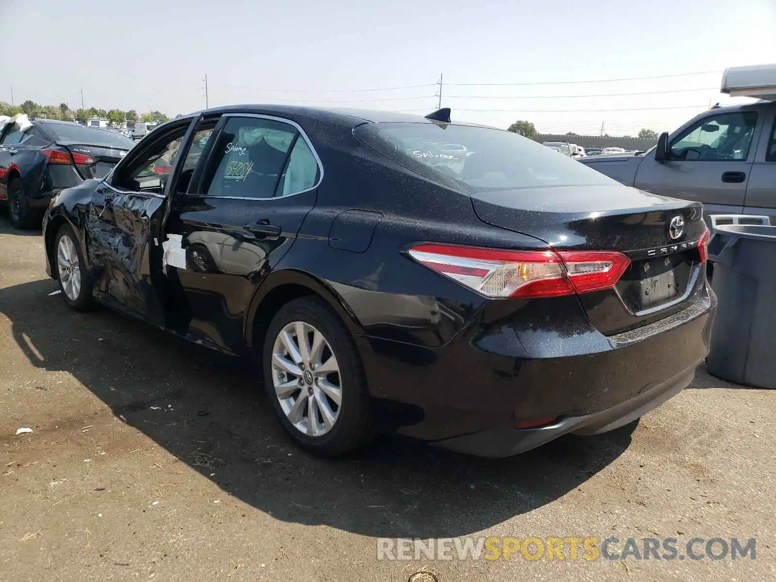 3 Photograph of a damaged car 4T1B11HK0KU786102 TOYOTA CAMRY 2019