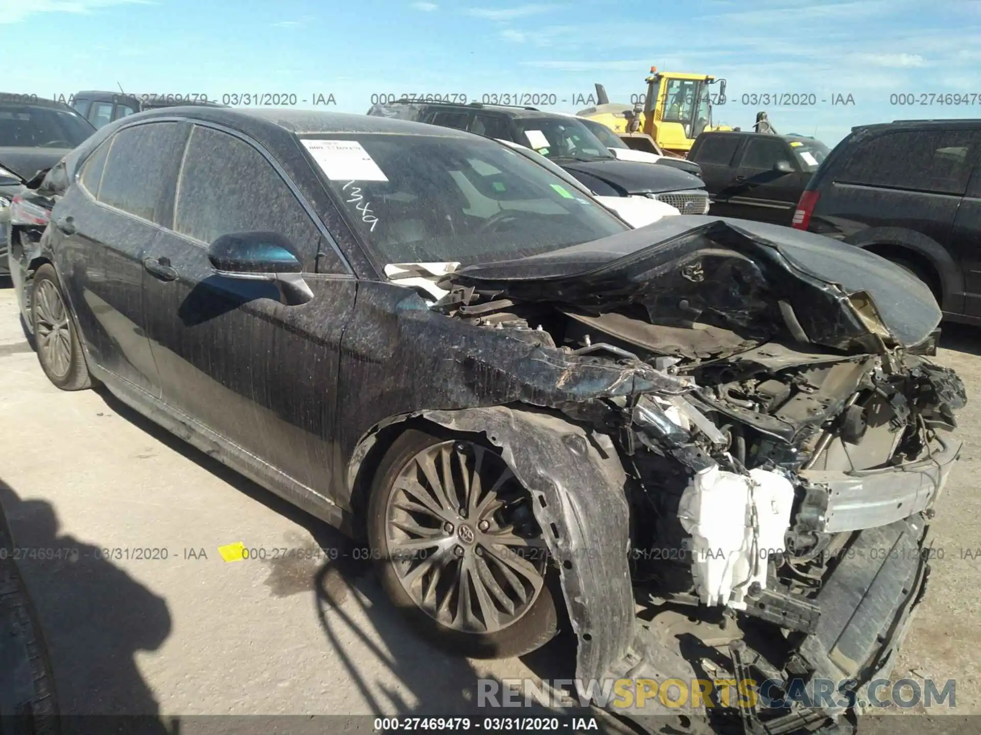 1 Photograph of a damaged car 4T1B11HK0KU786360 TOYOTA CAMRY 2019