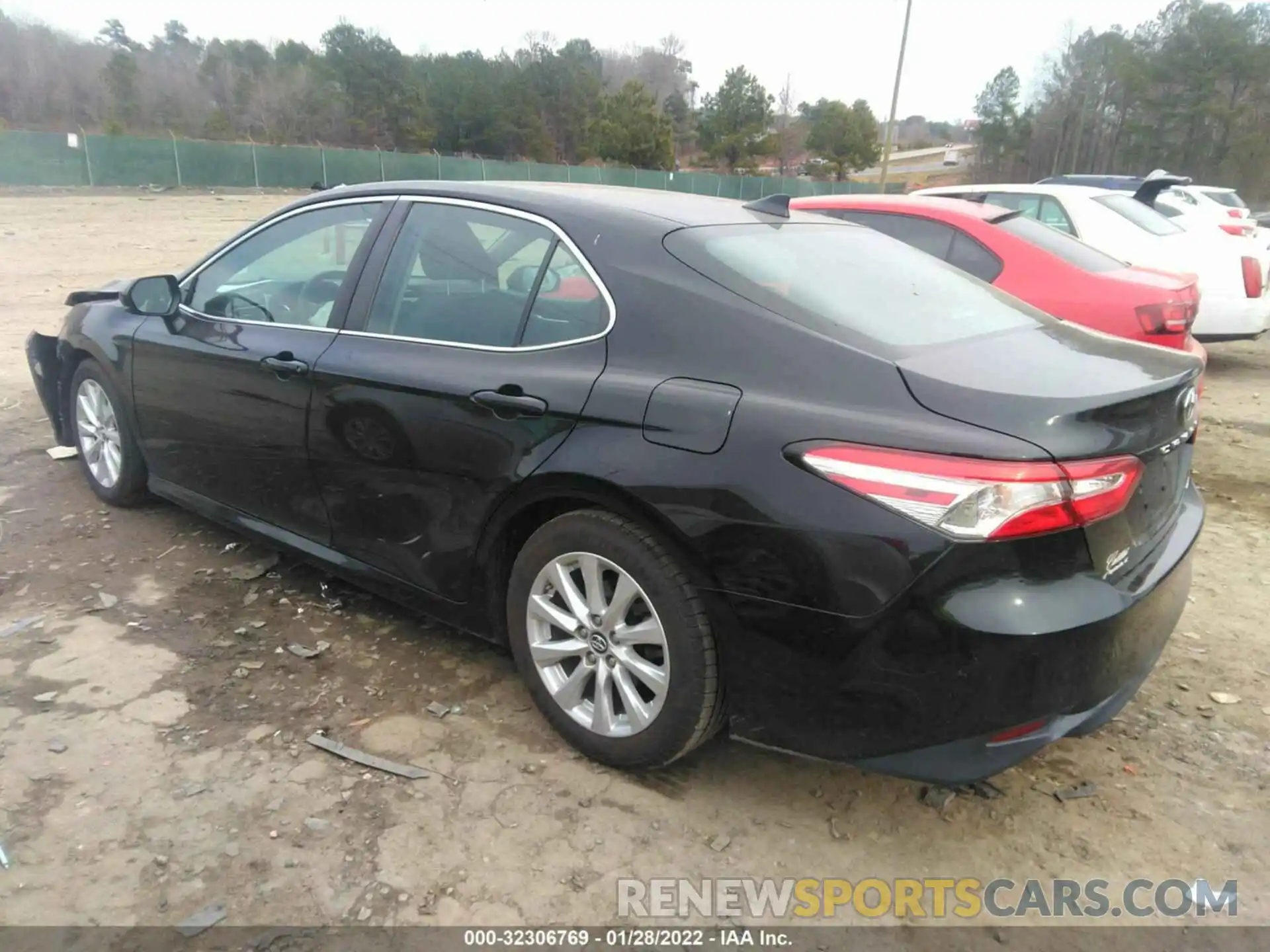 3 Photograph of a damaged car 4T1B11HK0KU786410 TOYOTA CAMRY 2019