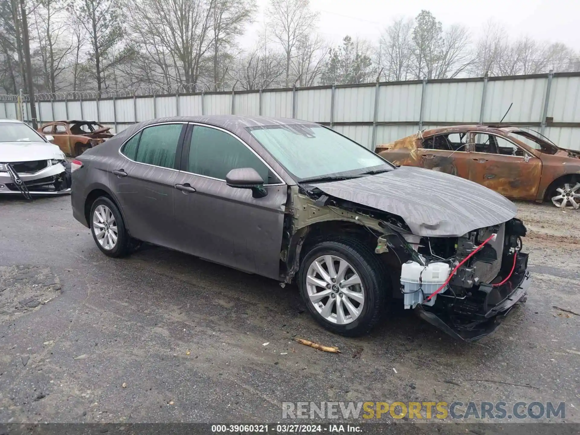 1 Photograph of a damaged car 4T1B11HK0KU786617 TOYOTA CAMRY 2019