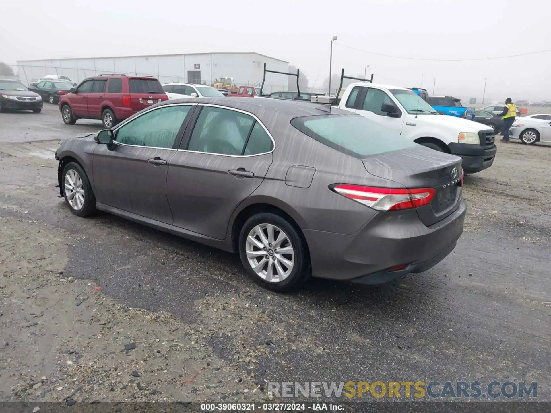 3 Photograph of a damaged car 4T1B11HK0KU786617 TOYOTA CAMRY 2019