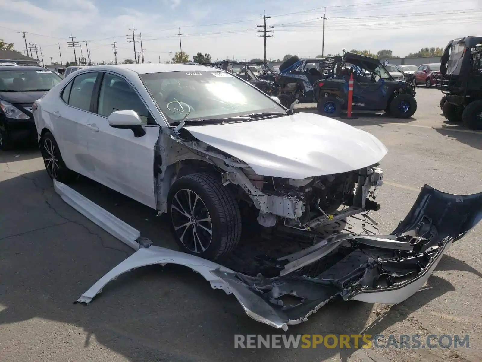 1 Photograph of a damaged car 4T1B11HK0KU787847 TOYOTA CAMRY 2019